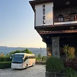 Hotel Kaceli 4*
