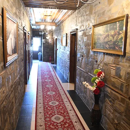 Kaceli Hotel