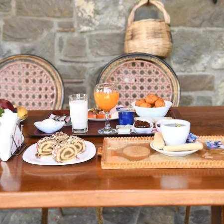 Kaceli Hotell 4*