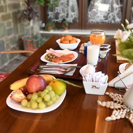 Hotel Kaceli 4*