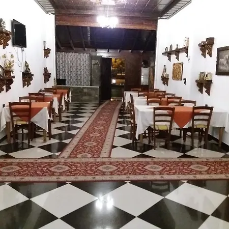 Kaceli מלון
